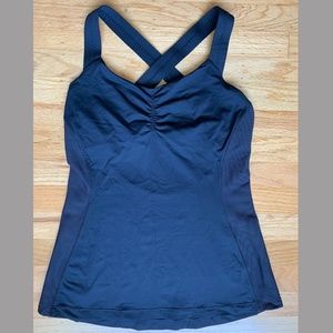 Black lululemon top open back size 8